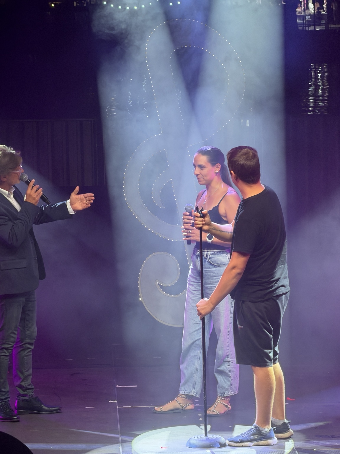 Animation scène avec artistes